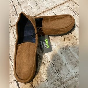 NWT Mission Ridge brown man’s faux suede warm & comfy slipper size L and XL